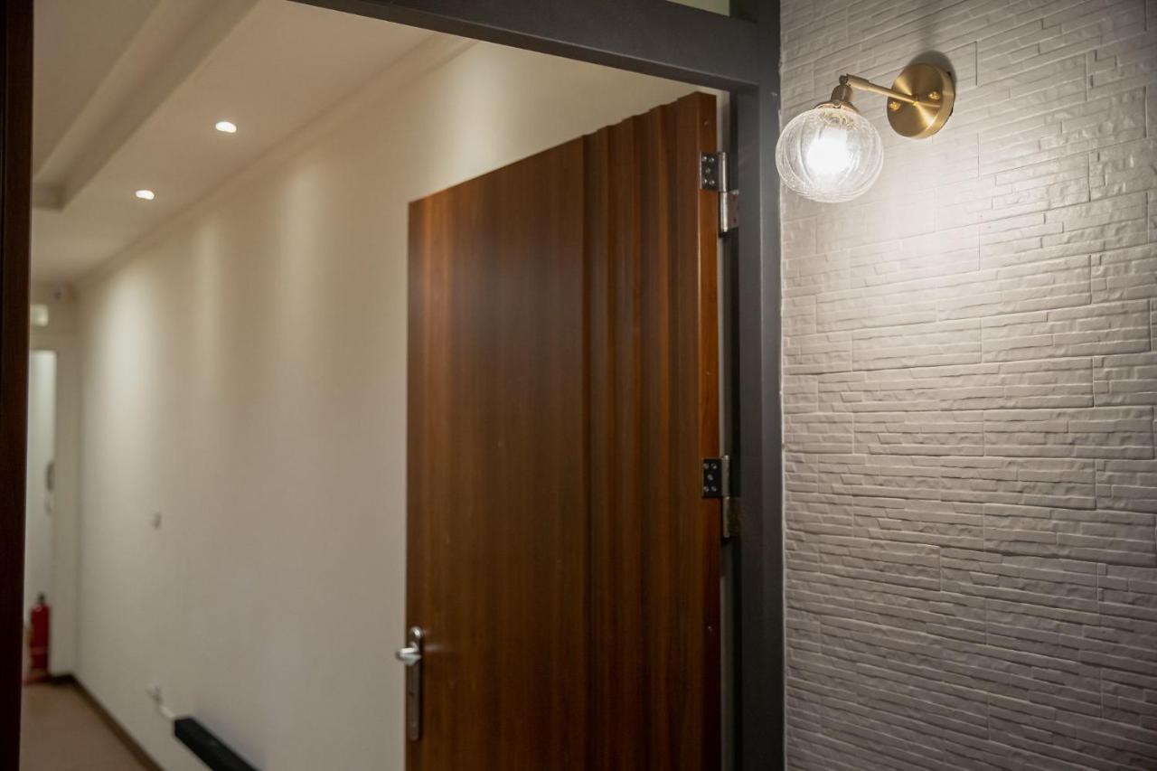 The Chambers Hotel Тайнан Екстериор снимка