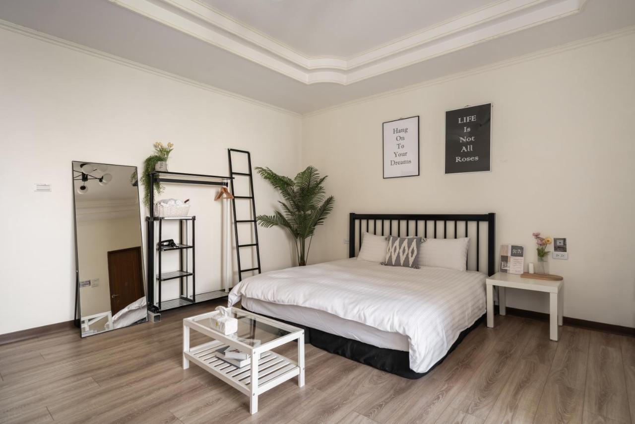 The Chambers Hotel Тайнан Екстериор снимка